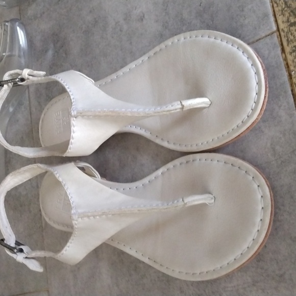 FRAY SANDALS CREMA - Picture 8 of 9